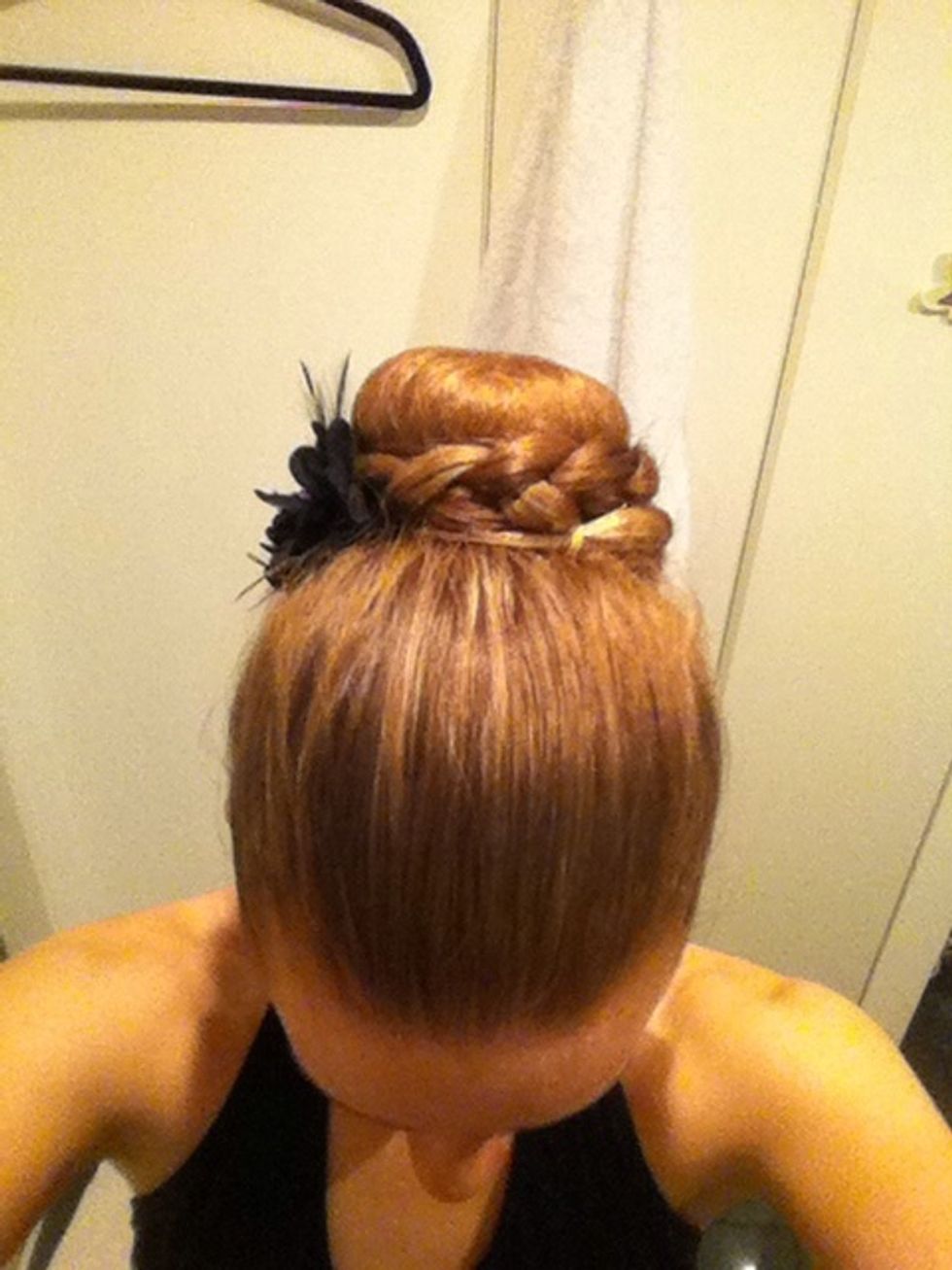 How To Do A Ballet Bun Bc Guides