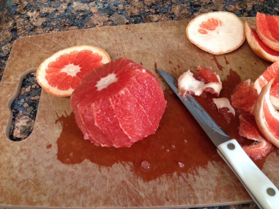 How to peel a grapefruit. quick and easy B+C Guides