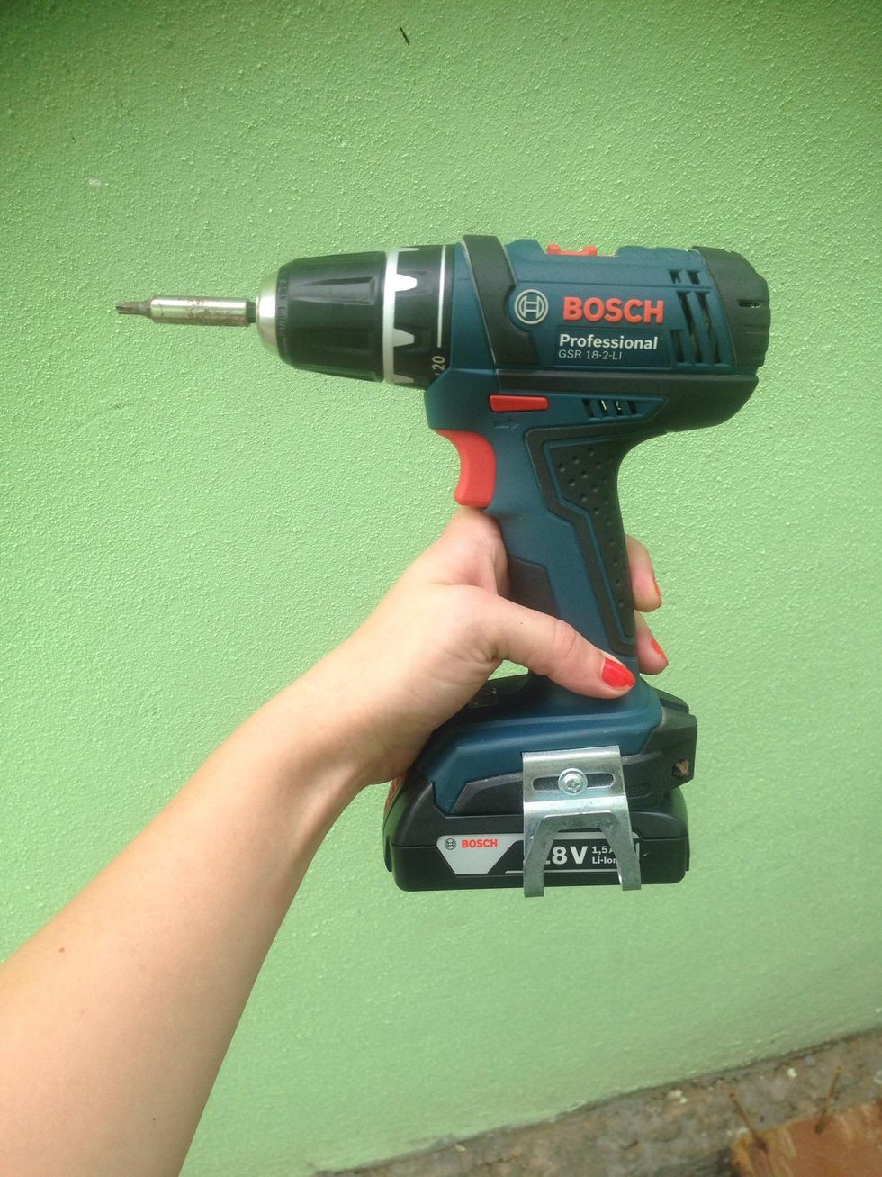 How to use a drill for beginners B+C Guides
