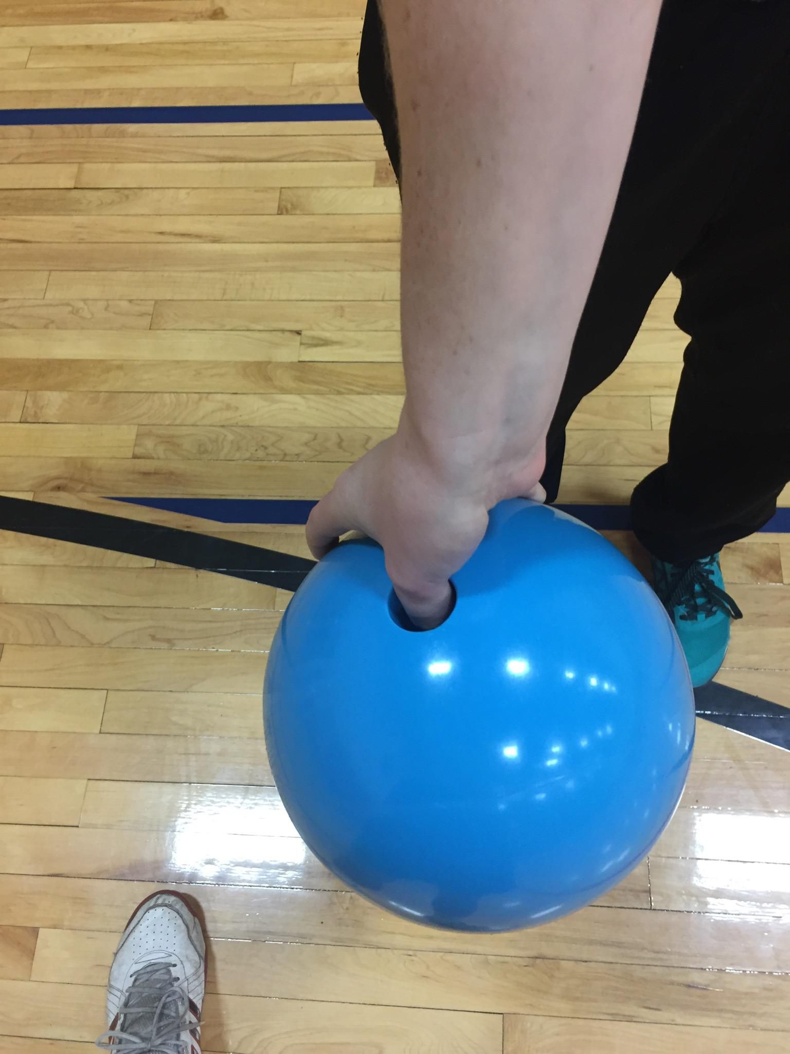 How To Bowling Grip - B+C Guides