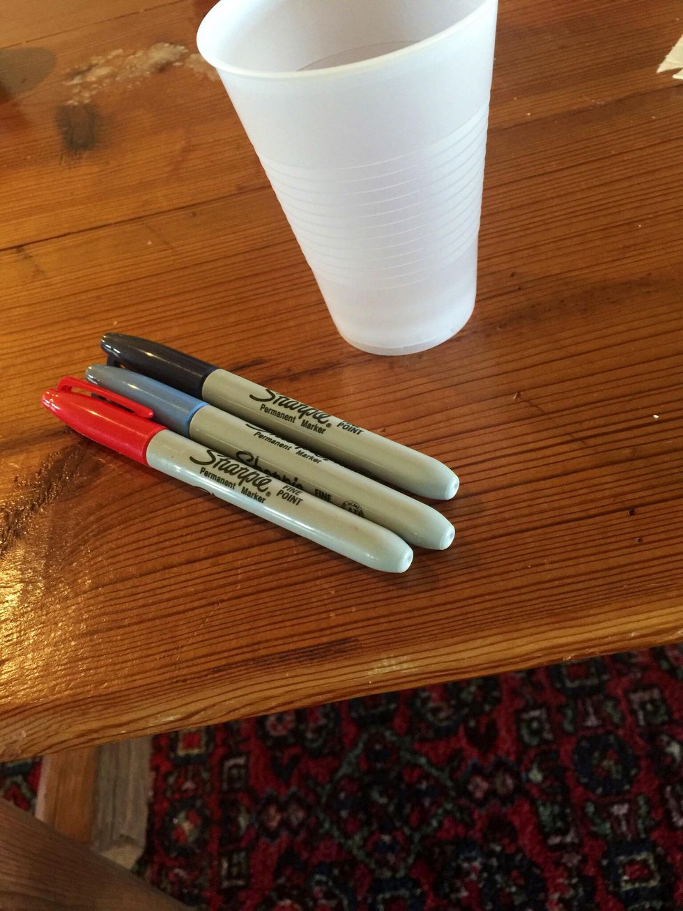 How to make sharpie stained glass B+C Guides