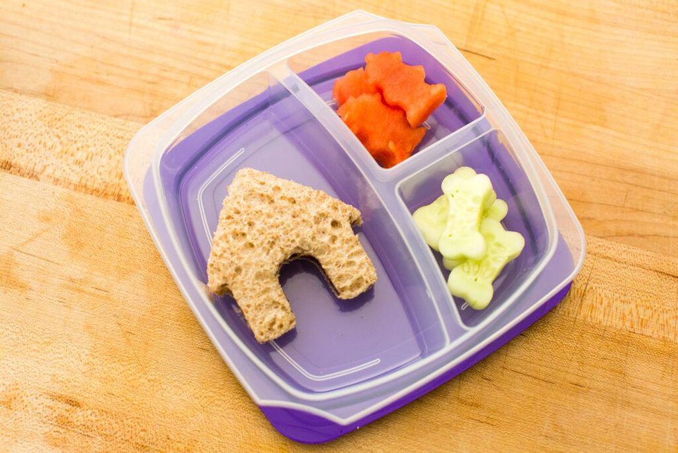 How to make a puppy themed lunch for back to school - B+C Guides