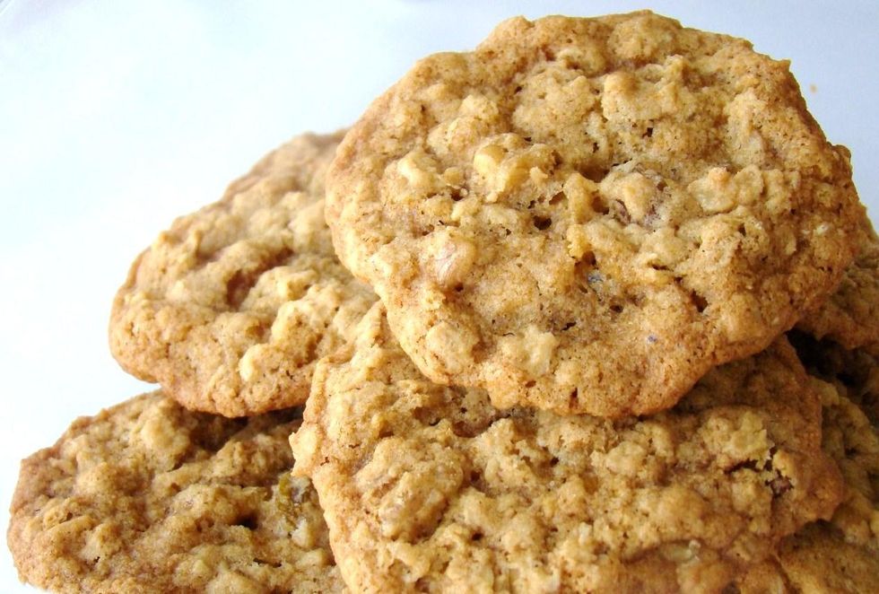 How to make oatmeal cookies - B+C Guides