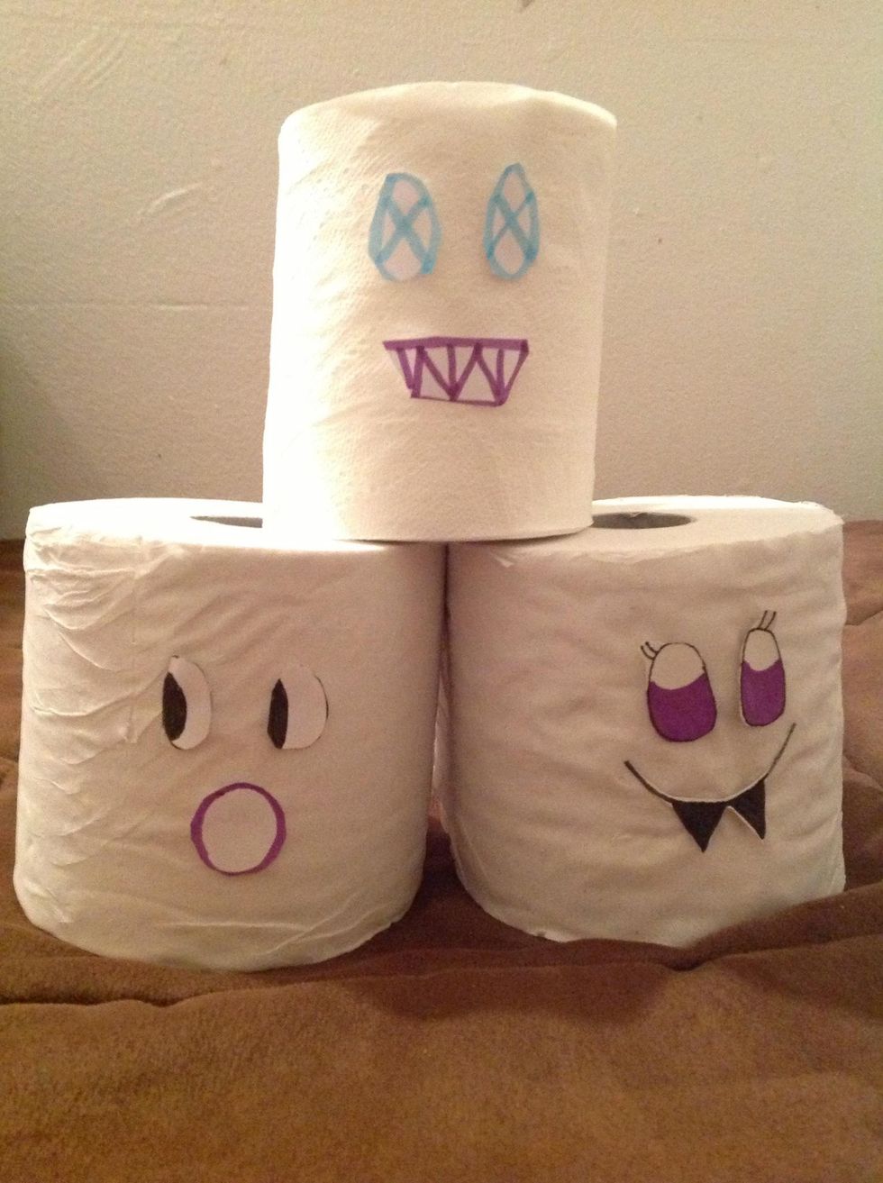 How to make a toilet paper face for your halloween B+C Guides