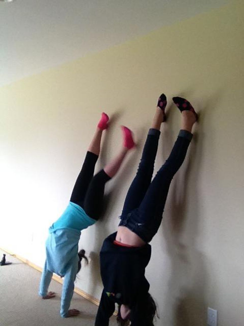 How to do a wall handstand B+C Guides