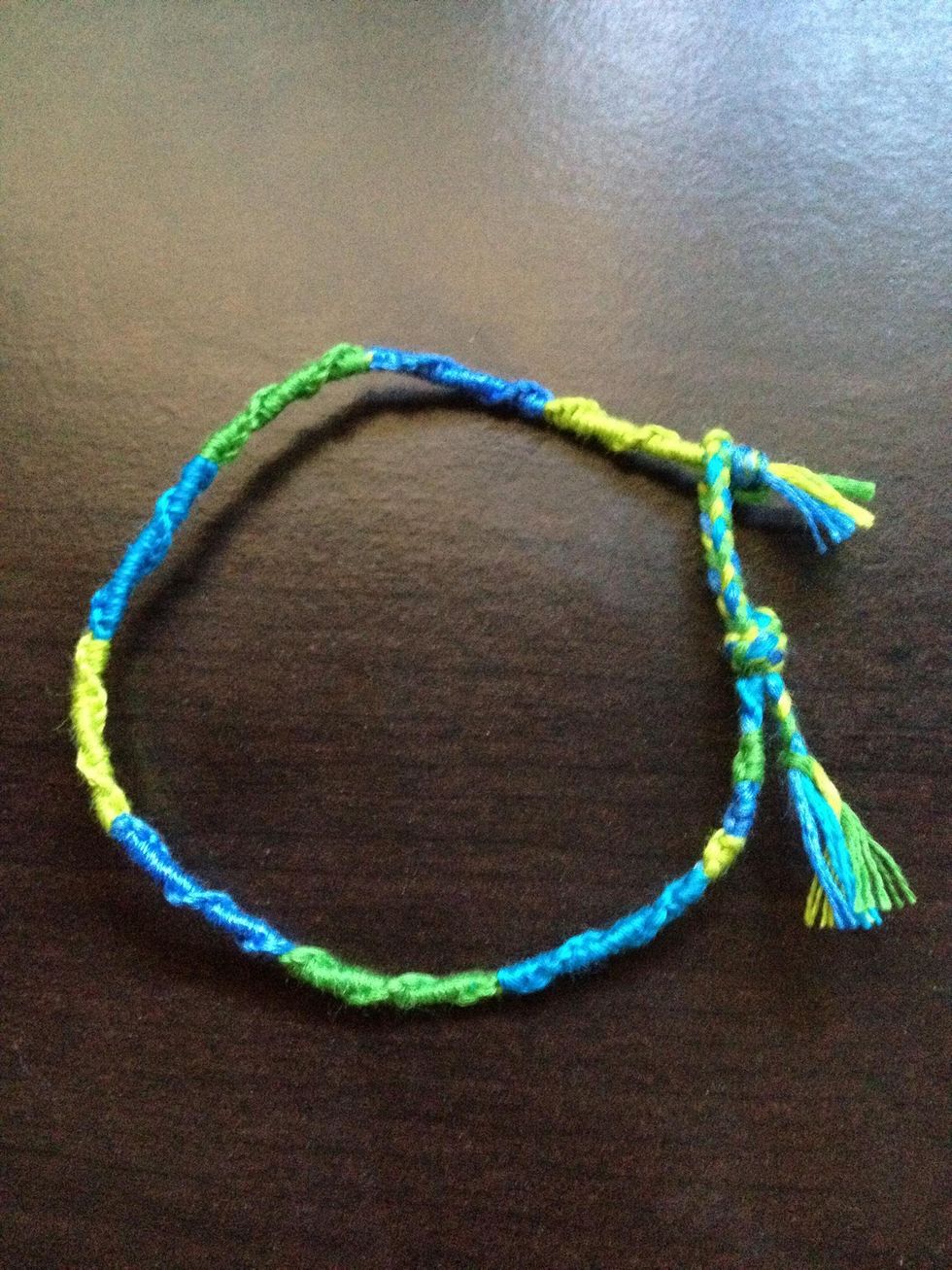 Tying a friendship bracelet Clearance