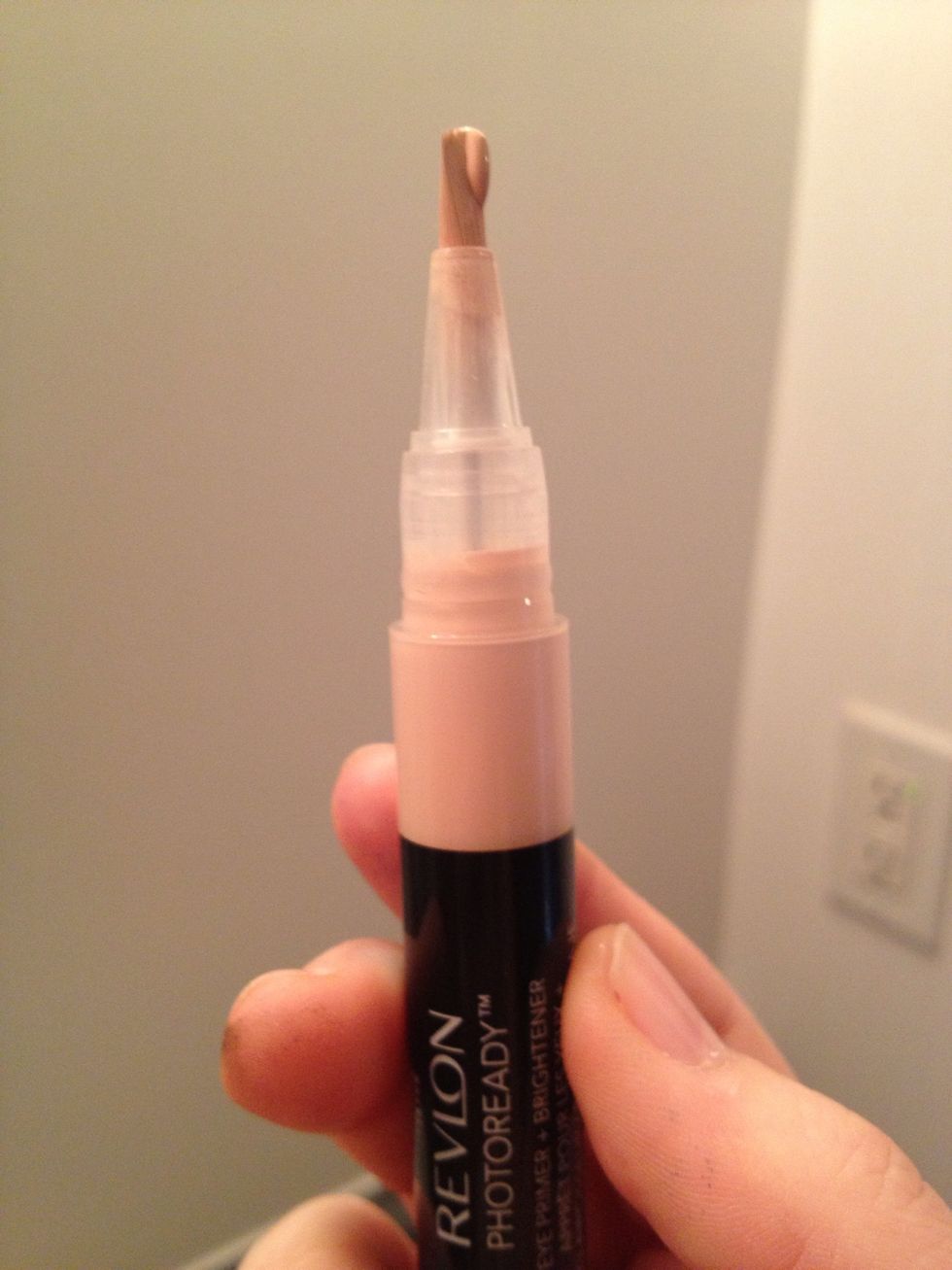 Eye primer makes the eye shadow stay on all day without creasing. I prefer Shadow Insurance from Sephora, 18 bucks