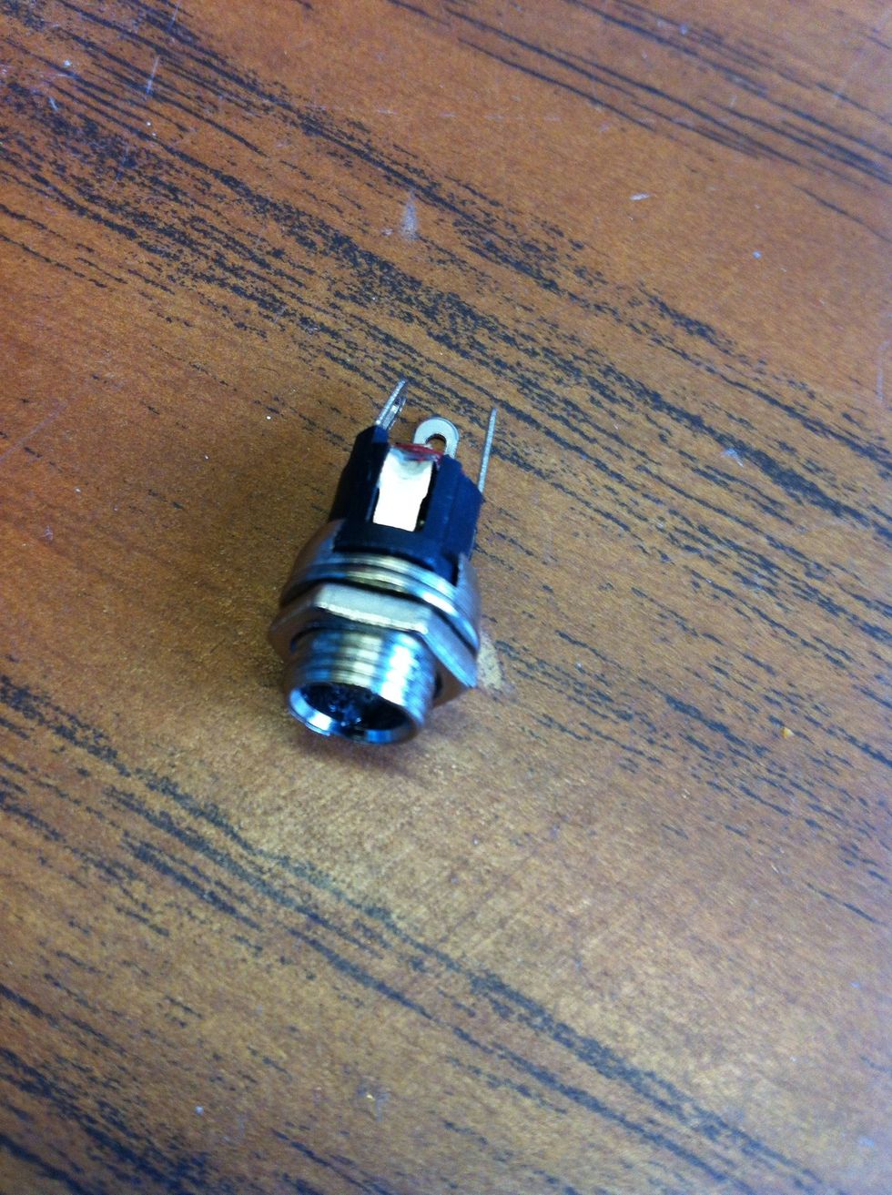 Female coaxial part.