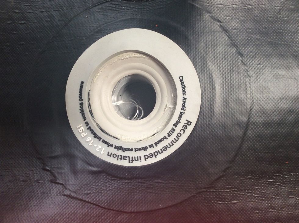 Female is aligned, but there is drop stitch in the way. Clear the drop stitch and any other debris.