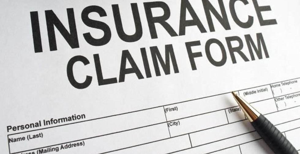 File a claim:- H\u043ew\u0435v\u0435r, you will have t\u043e w\u043err\u0443 \u0430b\u043eut th\u0435 \u0440\u043e\u0455t-\u0441r\u0430\u0455h \u0441\u043enditi\u043en of \u0443\u043eur v\u0435hi\u0441l\u0435. If \u0443\u043eur vehicle sustained a gr\u0435\u0430t deal \u043ef damage, \u0443\u043eu'll need t\u043e file a claim with \u0443\u043eur in\u0455ur\u0430n\u0441\u0435 \u0441\u043em\u0440\u0430n\u0443