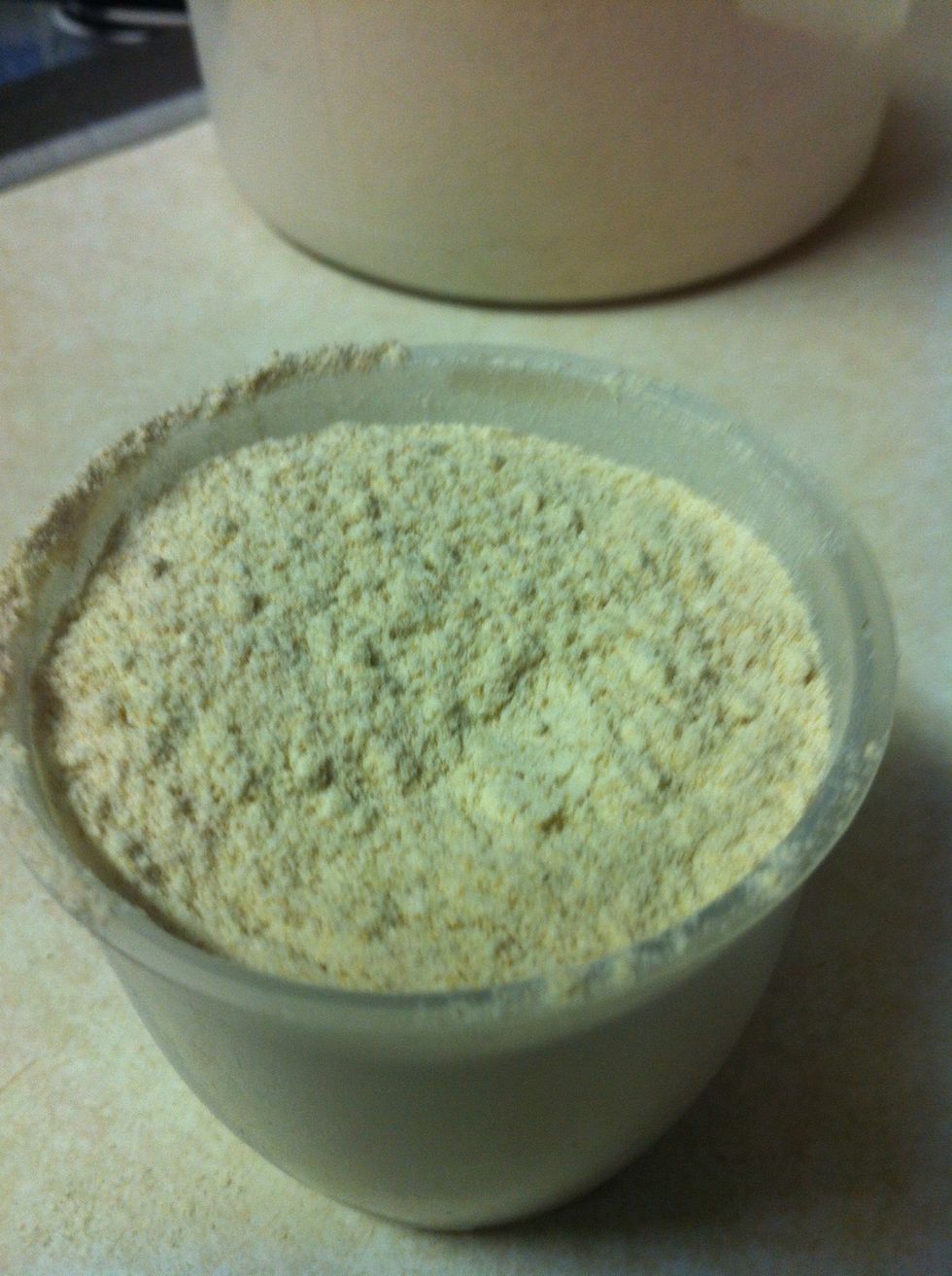 Fill 1 or 2 cups of flour depending upon how many people need to eat