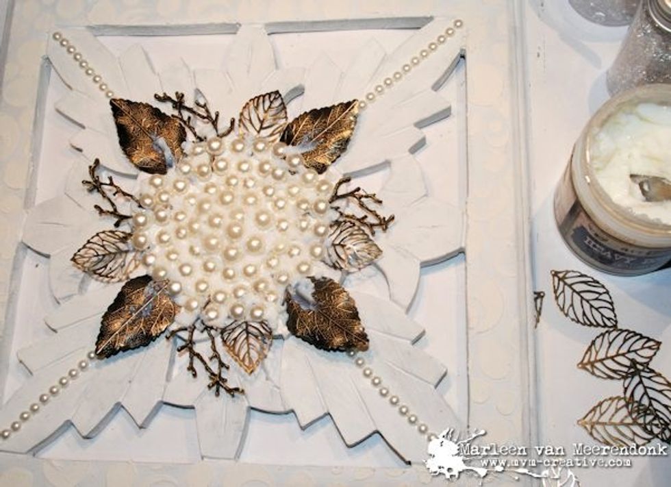 Fill completely with pearls.