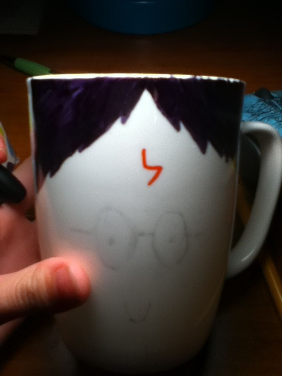 Fill in hair in black