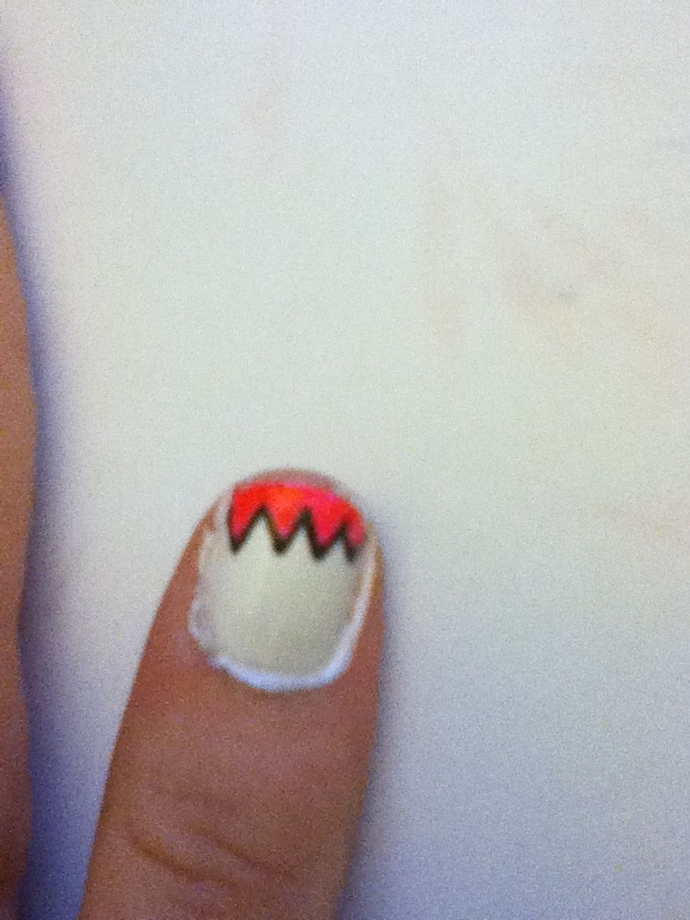 Fill in the top section with that same pink nail polish.