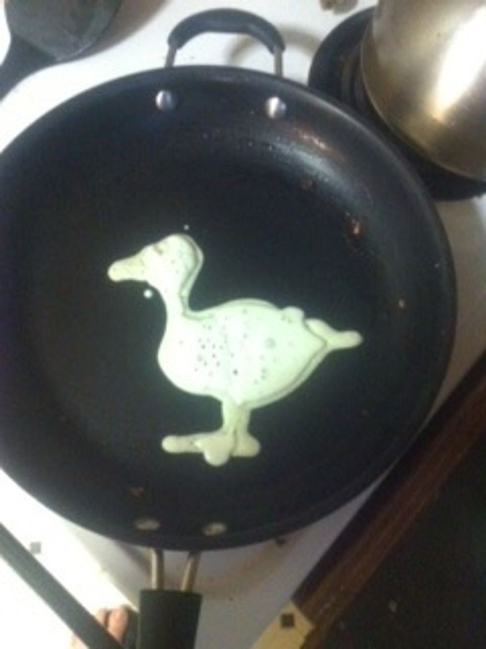 Fill on the shape. Once you see bubbles get ready to flip it.