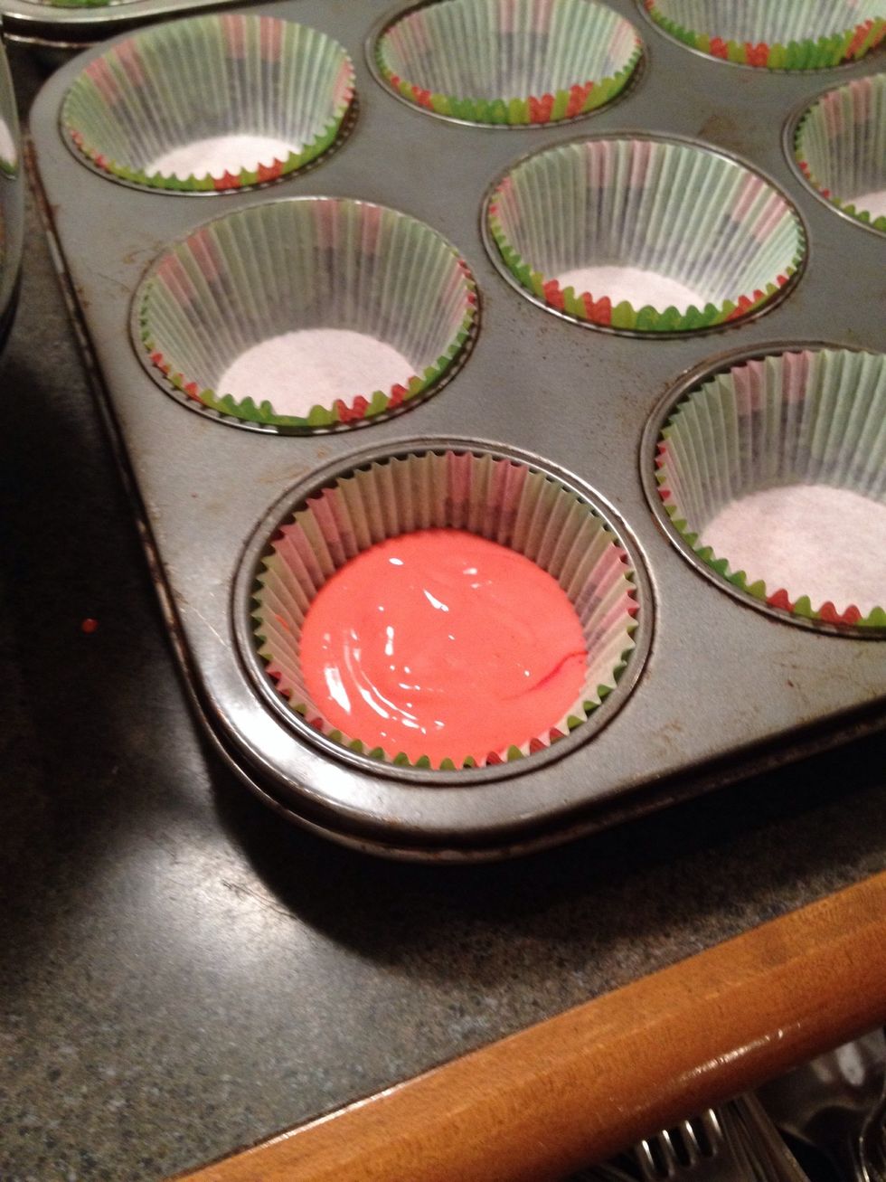 Fill only half of the muffin sheet up with red batter.