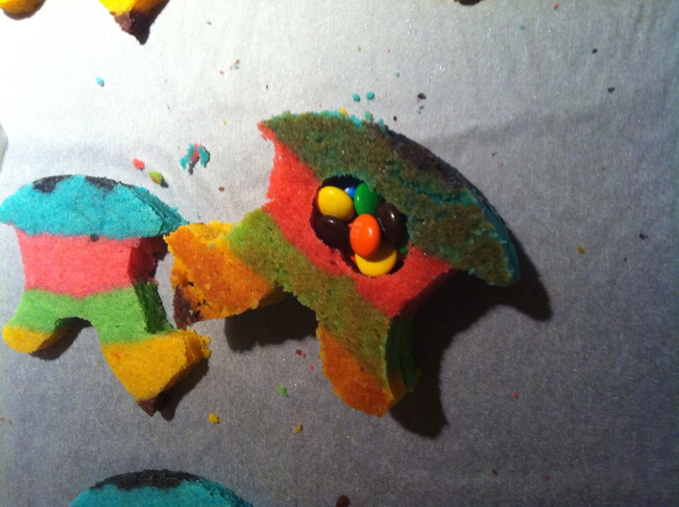 Fill the hole with candy!!