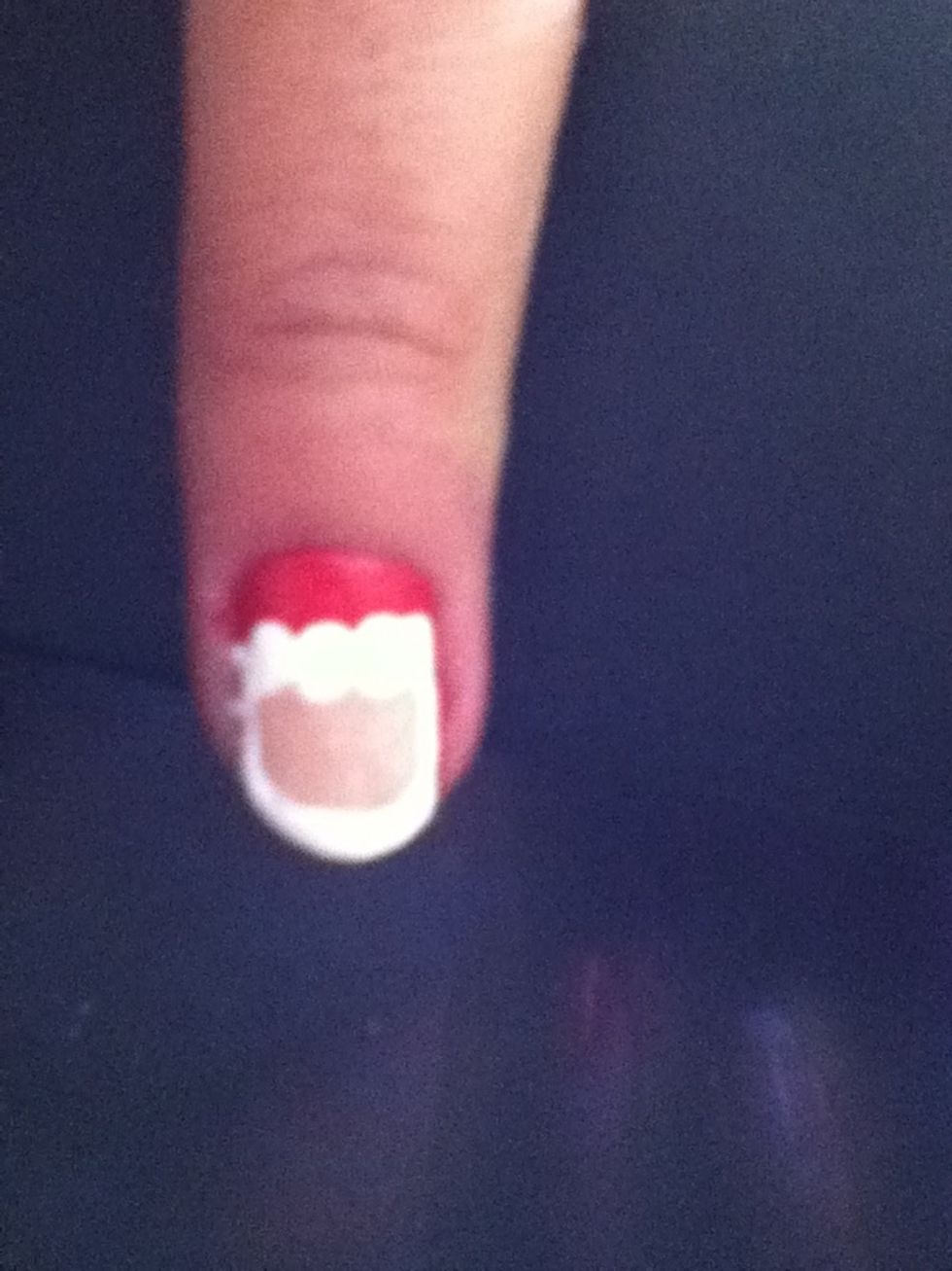 Fill the rest with white to make the beard of Santa