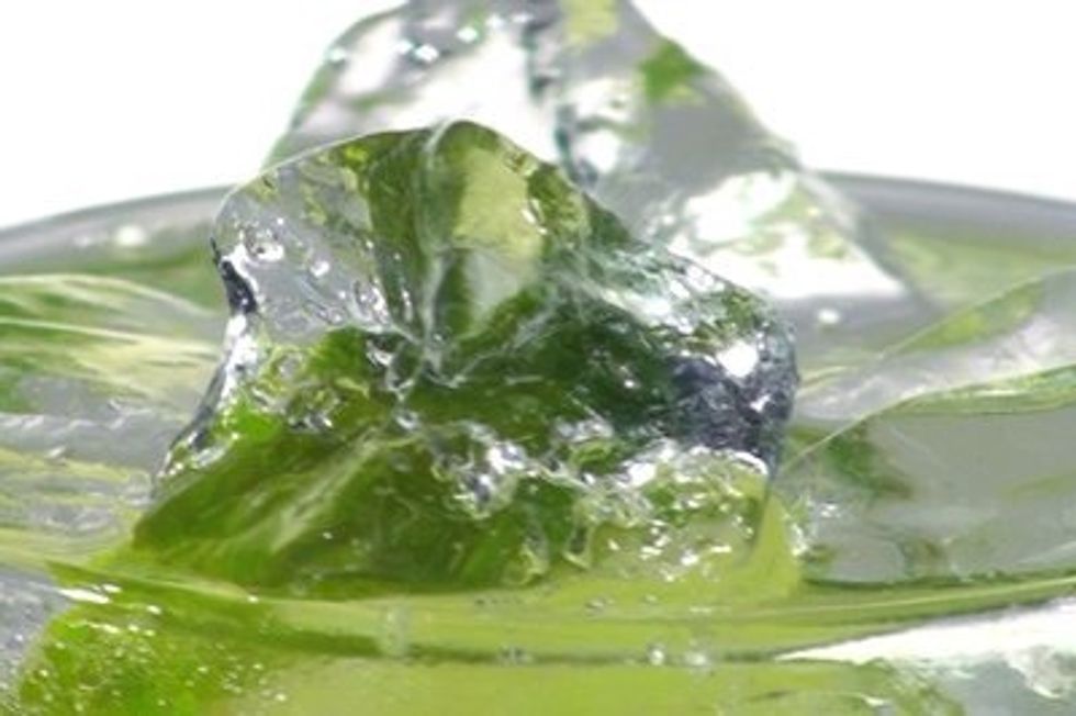 Fill with lemon line beverage