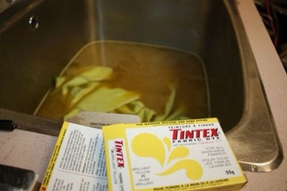 Fill your Bucket/Sink w/ HOT water & add 2 Boxes of fabric dye. Stirring them until desired color. Pull them out 1 shade darker/brighter than you want as they will tone down after the 1st wash.