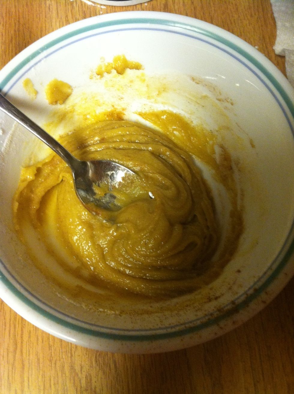 Finally, add a dash of cinnamon, flour, and mix well