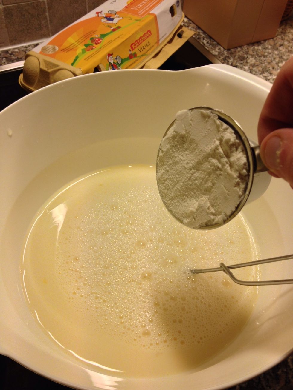 Finally add flours, one decilitre a time. Whip properly