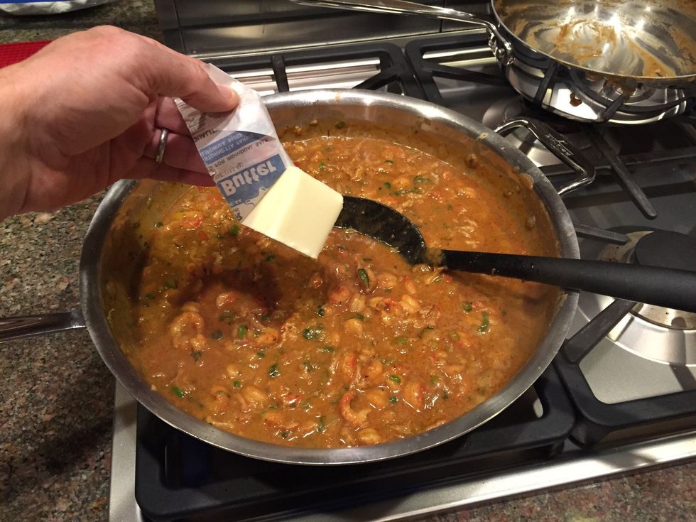 Finally, but what else, add more butter. If you want it right, you can't be afraid of the butter.