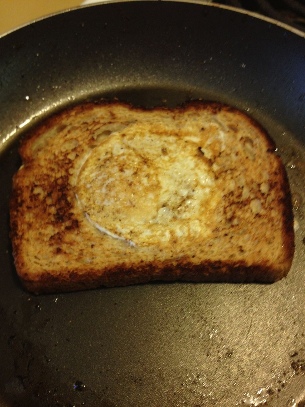 Finally, flip over your bread and it should look like this! Now plate it.