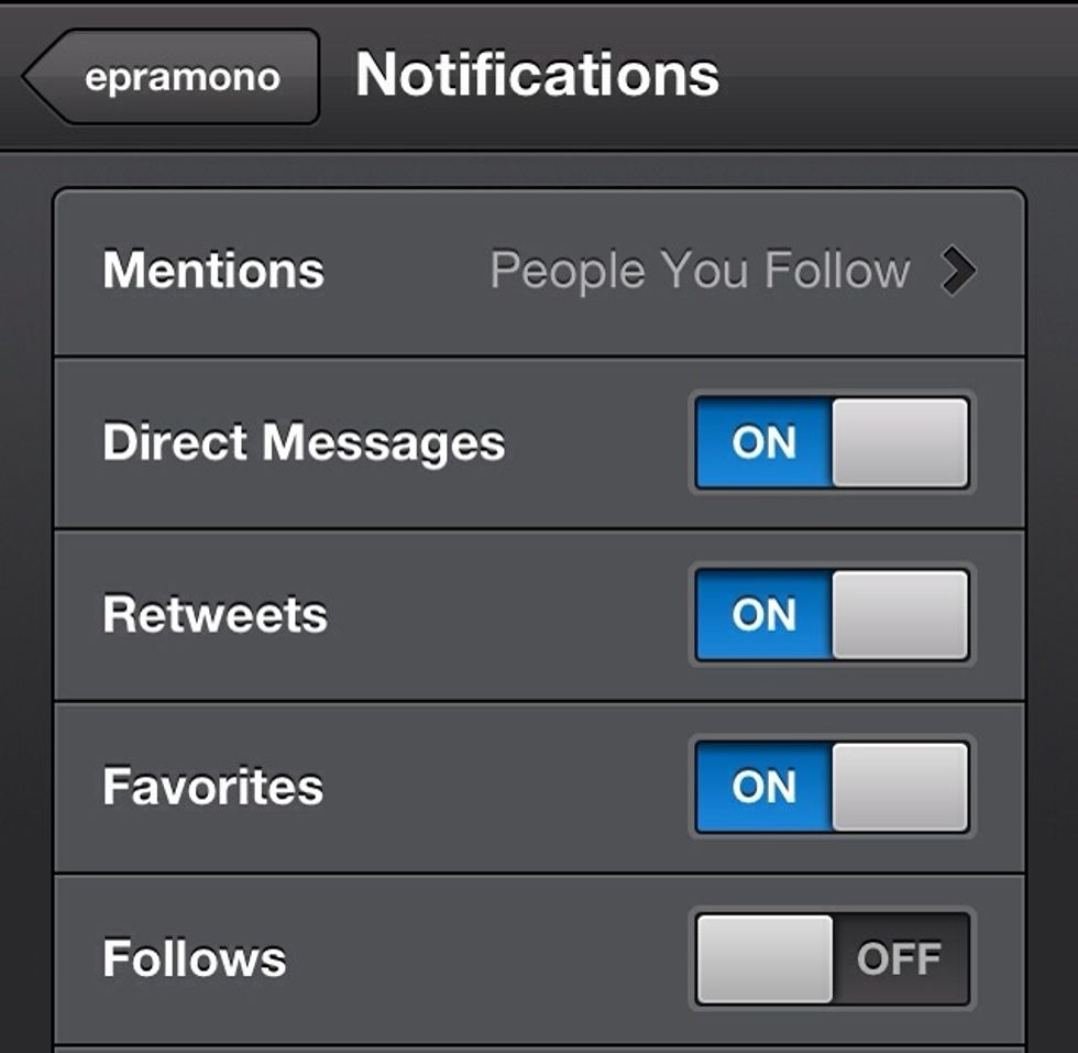 Finally, we're there. There are 8 different settings you can apply. Once set up, they will be uploaded to TweetBot server allowing the push notification to function even when the app is not running.