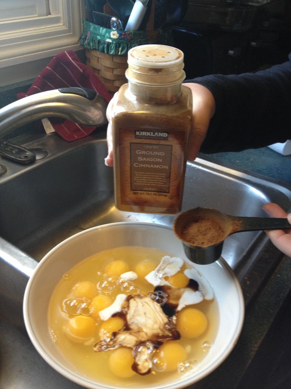 Finally, you add one-fourth a cup of cinnamon  to your bowl of eggs, vanilla extract and heavy Whipping cream. Wisk all of your ingredients together with a metal whisk or fork.