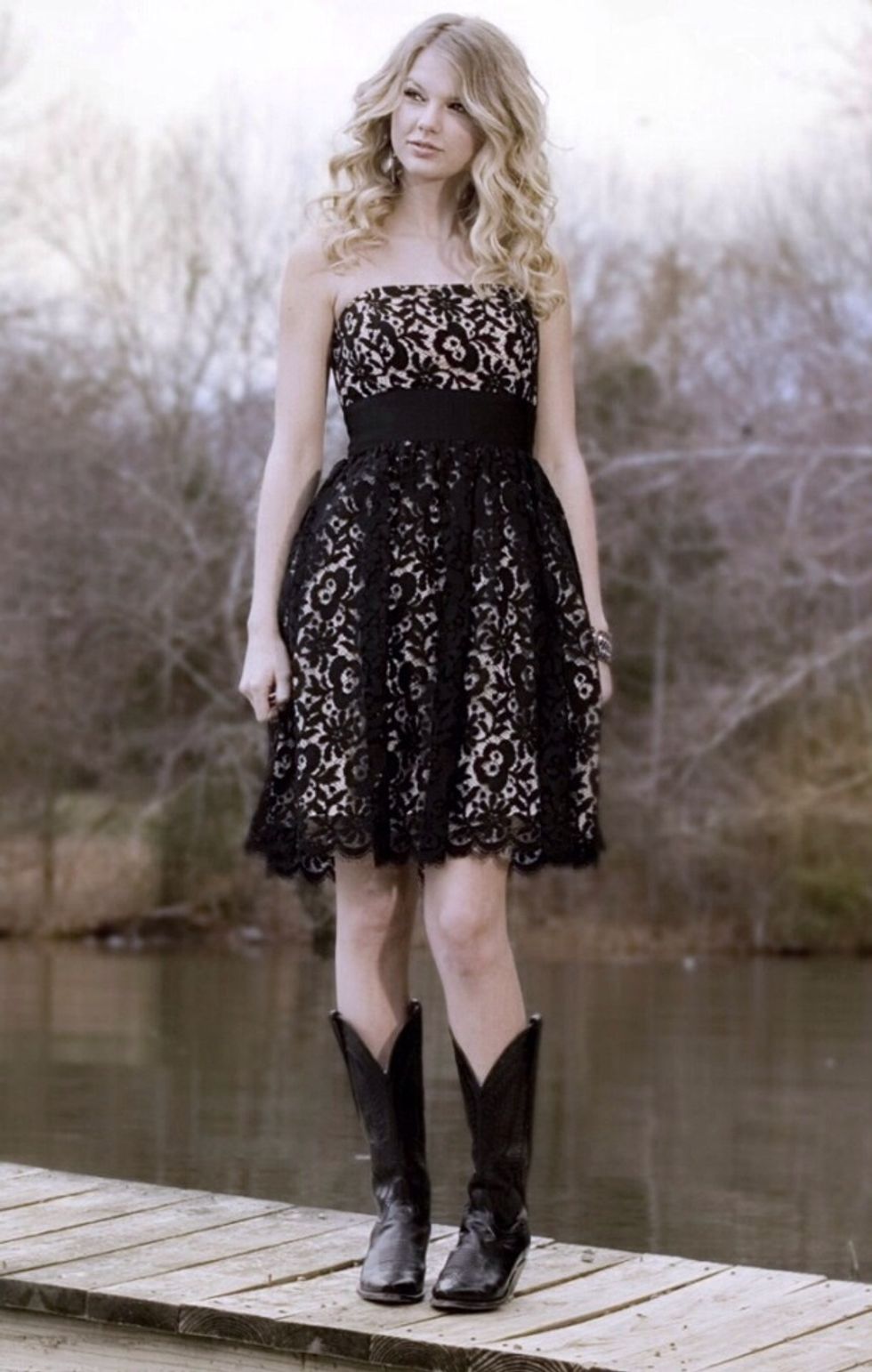 Find a cute outfit that's perfect for you