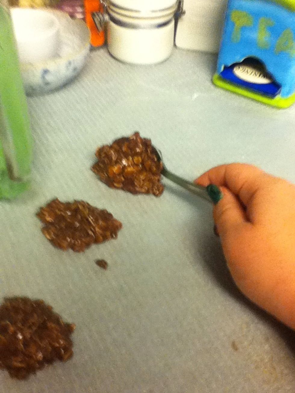 Fine! I'll just spoon with the wax paper.