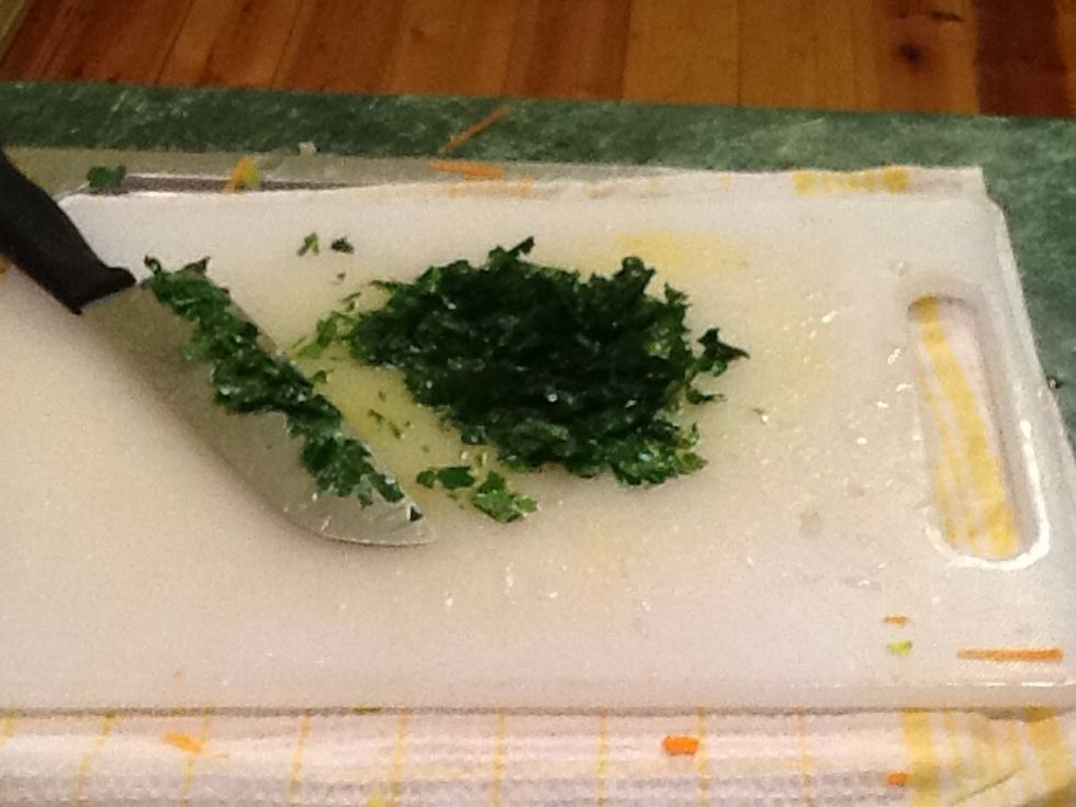 Finely cut the parsley