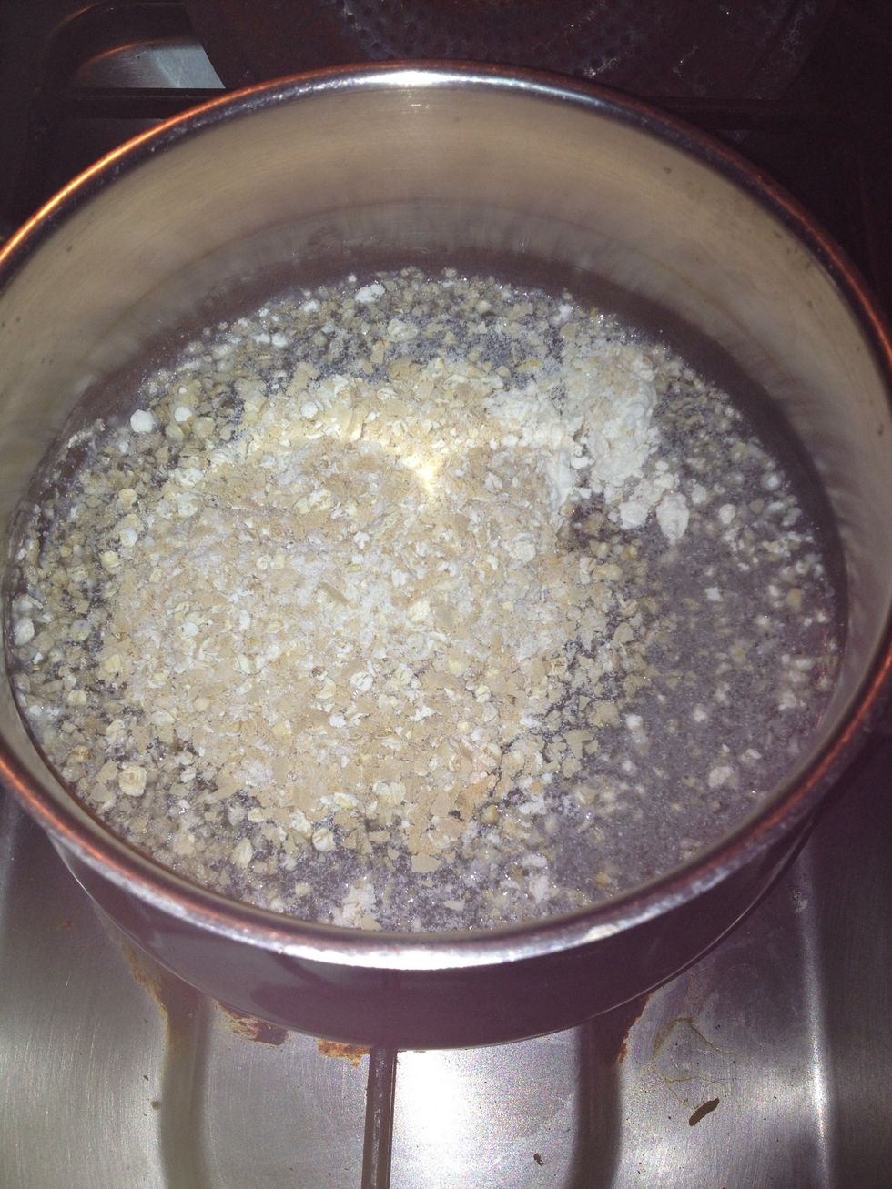 First boil the water and the Oat and sprinkle some salt , leave it for 10 min till the oat absorbs the water