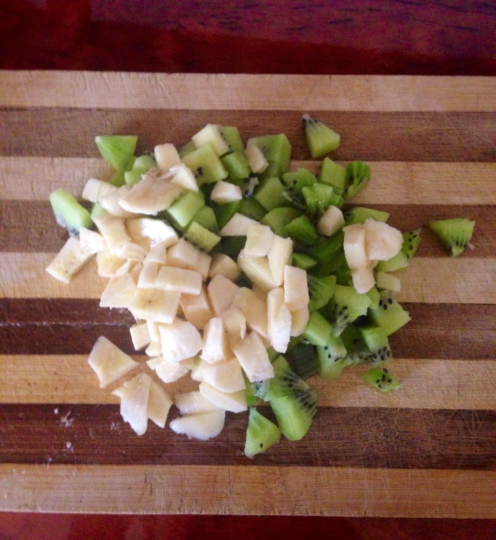 first chop  banana and kiwi