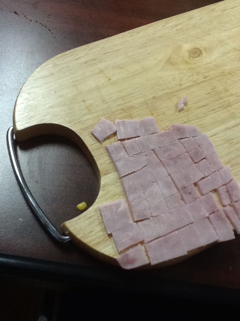 First chop the toppings with a sharp knife