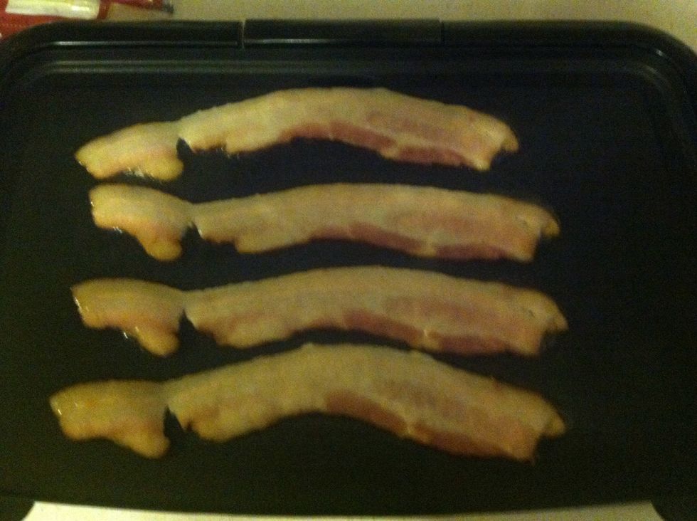 First cook the bacon! I use an electric griddle but you can do whatever method you prefer.