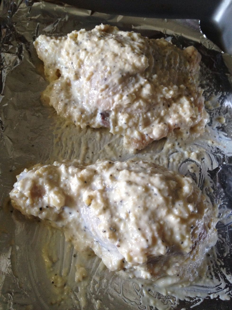 First dish failed because I picked the skinned chicken. In the second time is much better with the boneless chicken!