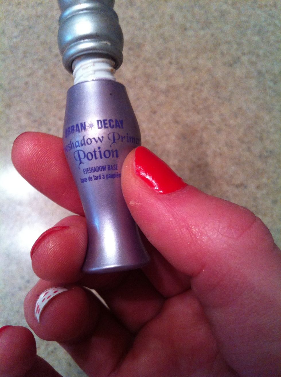 First find your favorite eye shadow primer to prime your eye lids. My personal favorite is by urban decay. Any eye shadow primer will work.