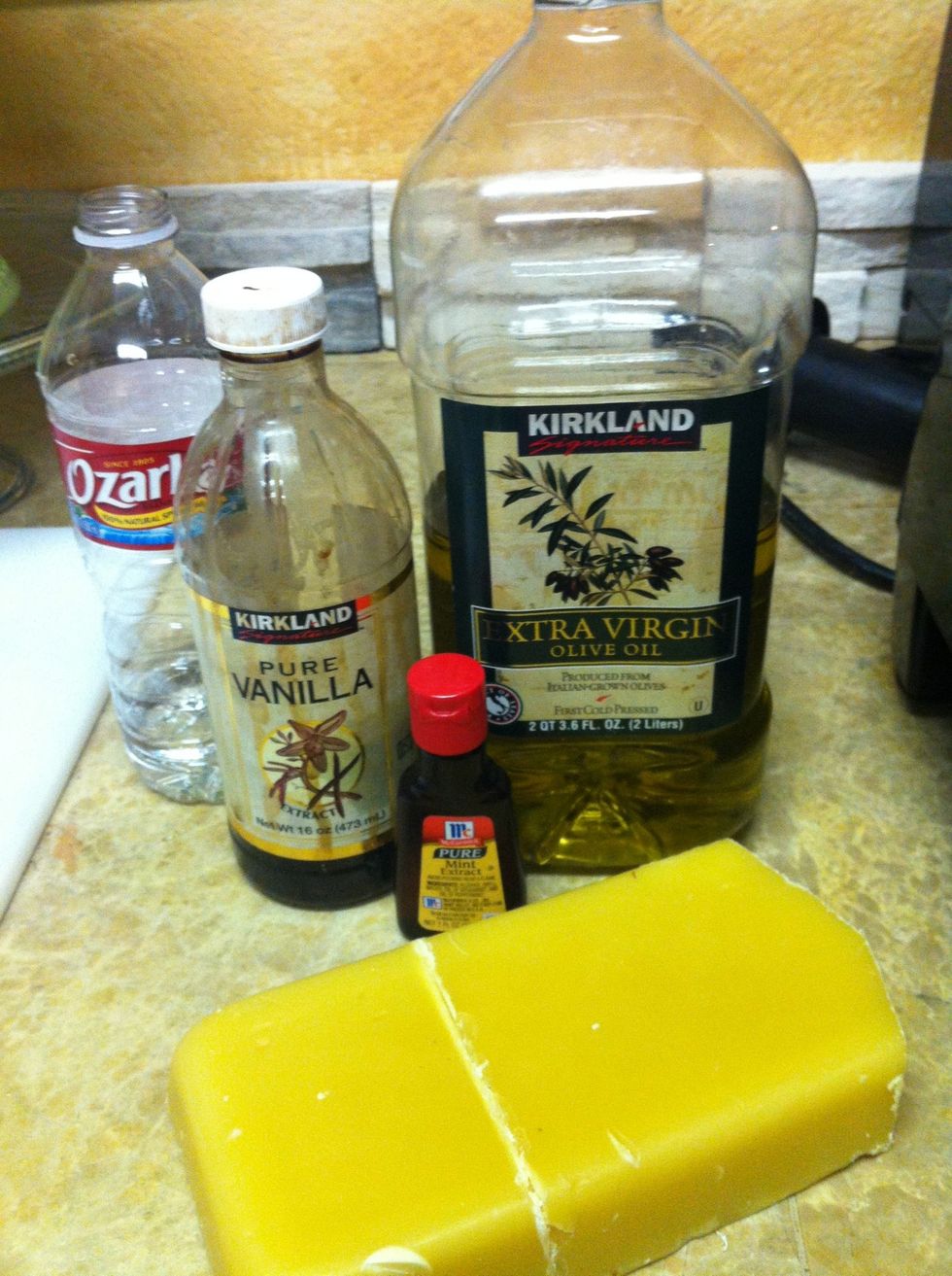First gather all your ingredients. (measurements are in the supplies list ;))
