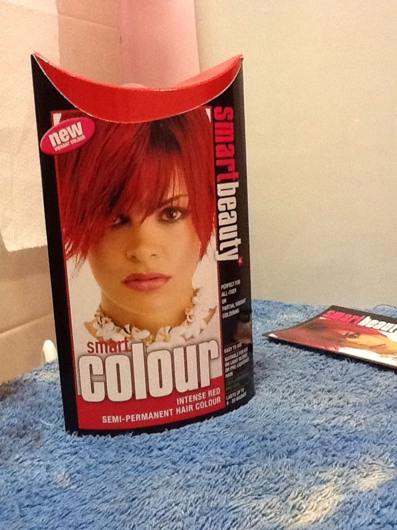 Tips to Caring For Your (Unnaturally) Red Hair