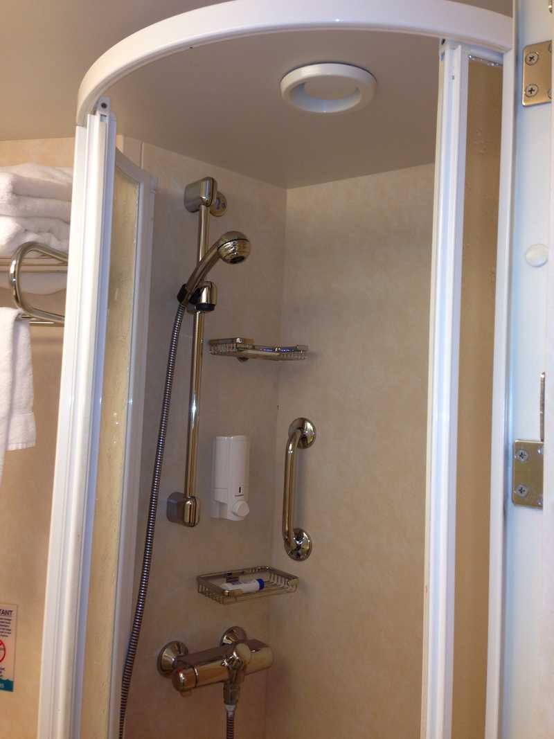 How to steam clothes on a cruise in your room - B+C Guides