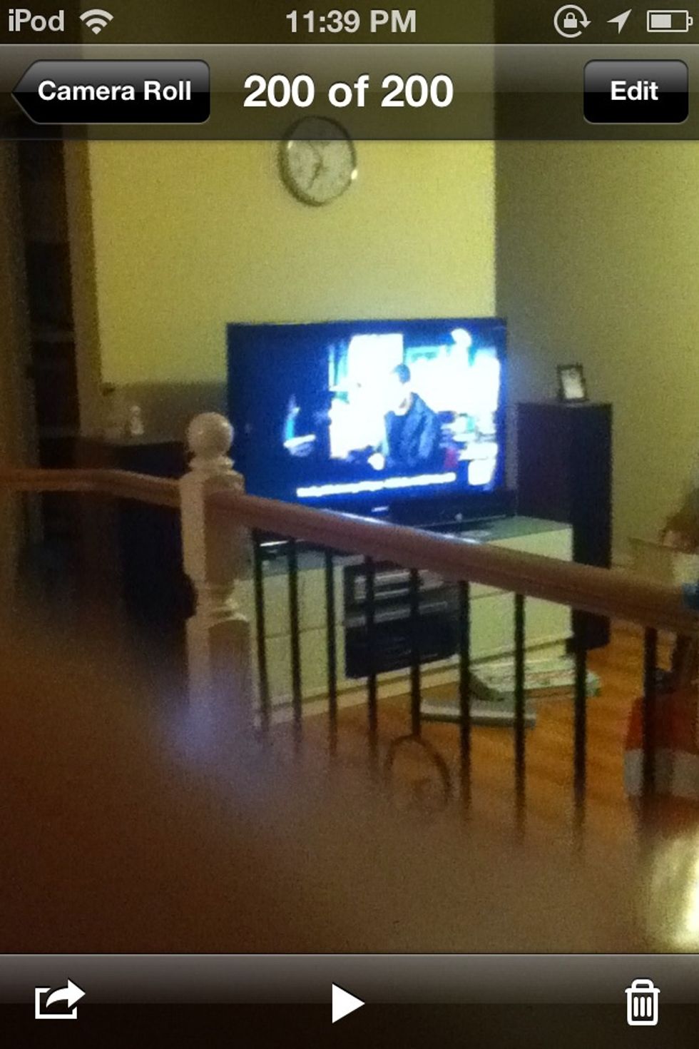 First off, choose the picture you want to edit. This is an example which I'll delete later. See my finger in the corner? We're going to edit it out.