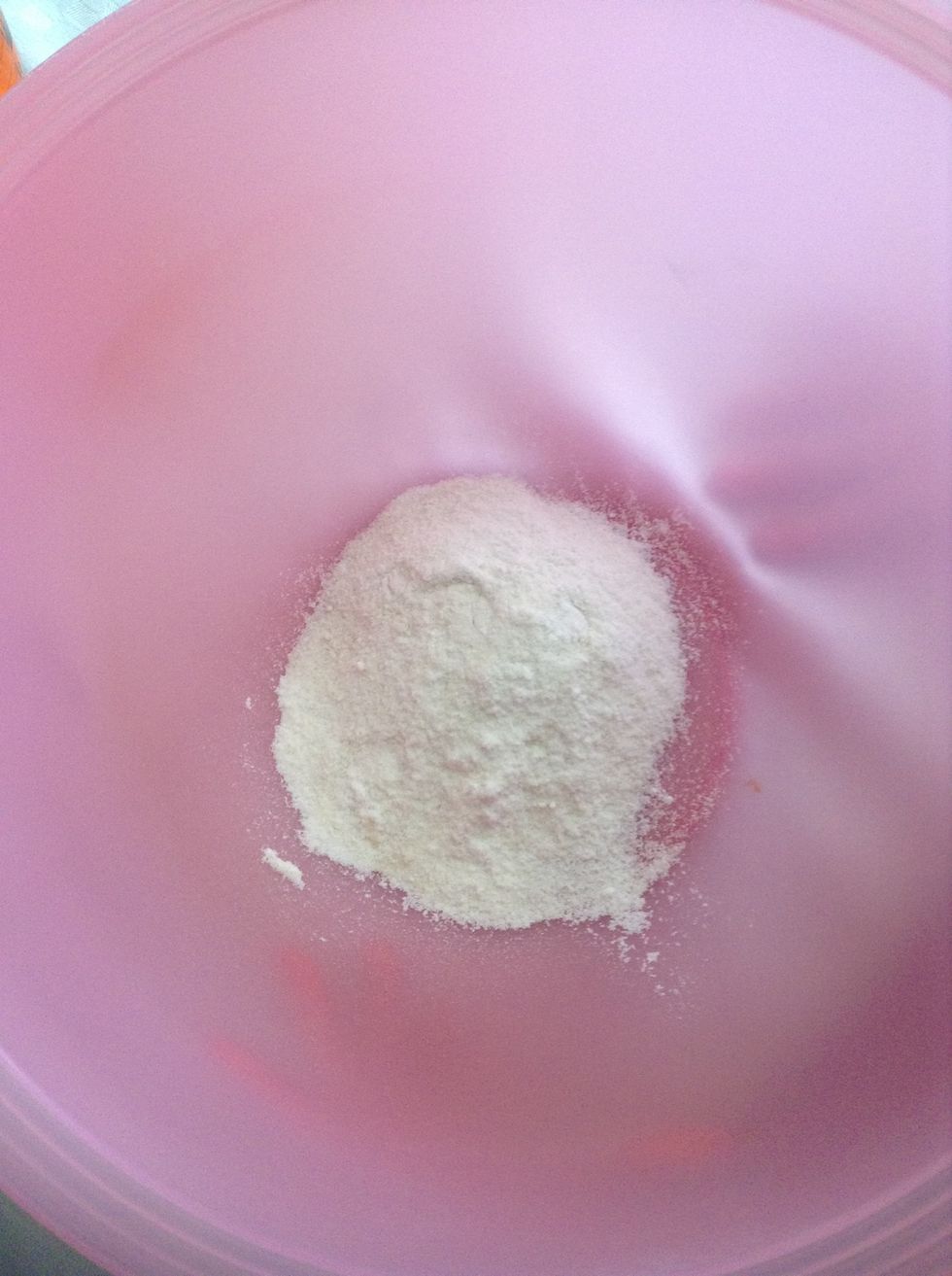 First put the sugar in a bowl