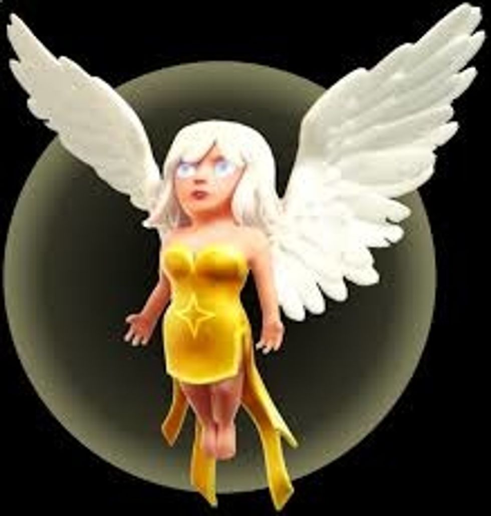 First, send in the giants and wallbreakers, then send in the healer. Next, send in the barbarians, archers, wizards then goblins. Use 1 heal spell on the giants. Use the 2nd heal on the other troops.