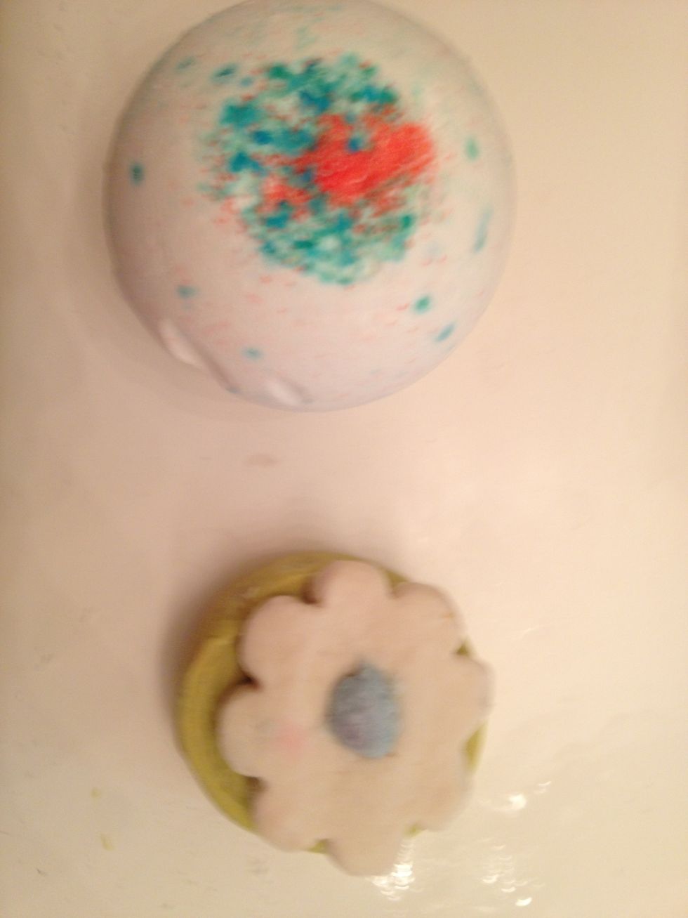 First start off by choosing your lush bath bomb at your local lush store! Your first visit may be over whelming but all of the workers at lush are super friendly and would love to help you!