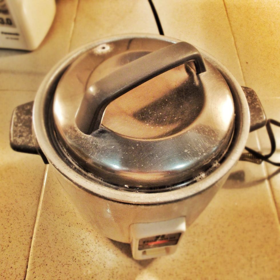 First step is to make the porridge, you could use a rice cooker to make this. The general ratio is 1:2 (raw rice: water). Do not use Basmathi rice as its lacks the starch to make a porridge.