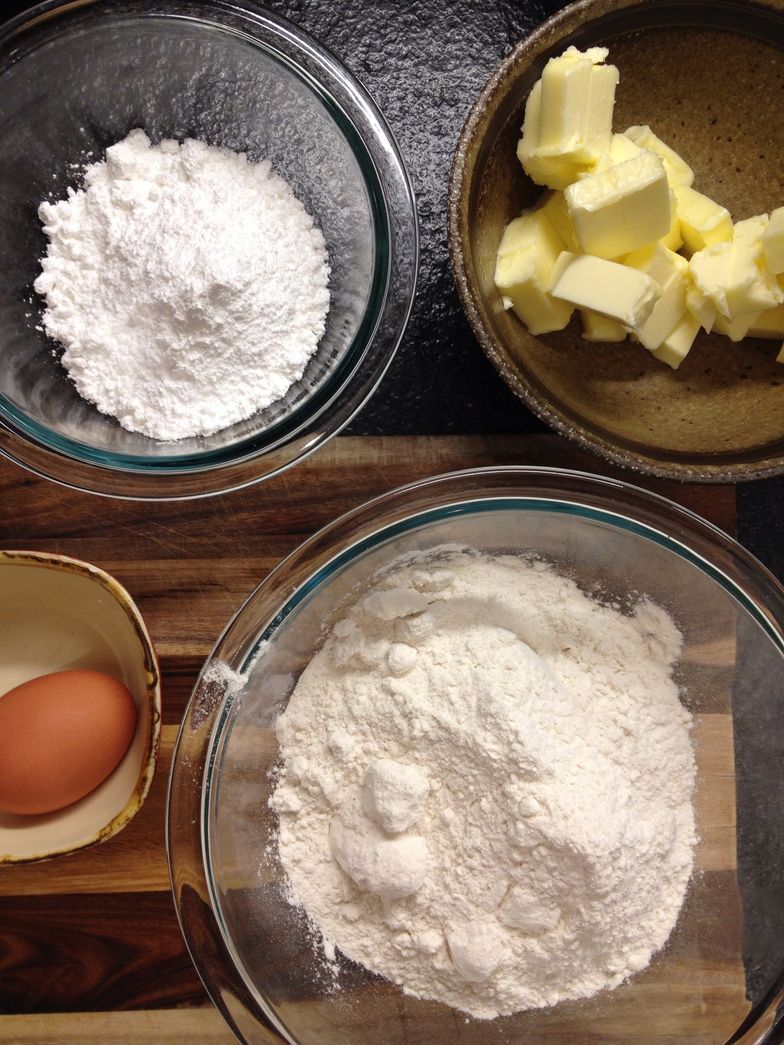 https://guides.brit.co/media-library/first-the-dough-its-called-p-u00e2te-sucr-u00e9e-120g-powdered-confectioners-sugar-1-egg-340g-flour-and-175g-butter.jpg?id=23924835&width=784&quality=85