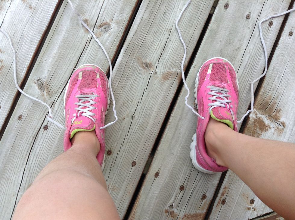 How to tie your shoe laces B+C Guides