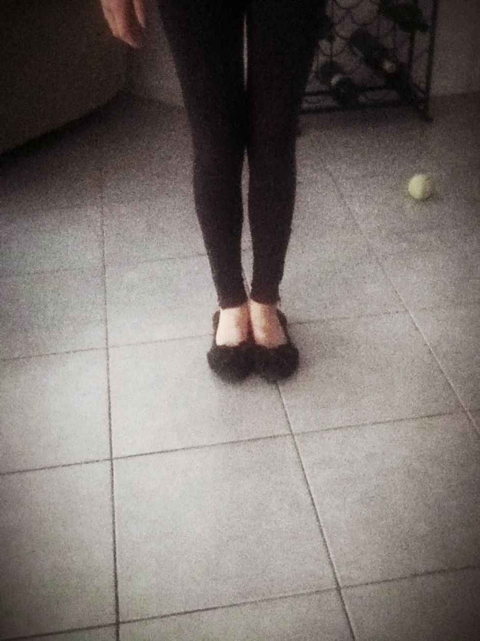 First you must put your legs together.